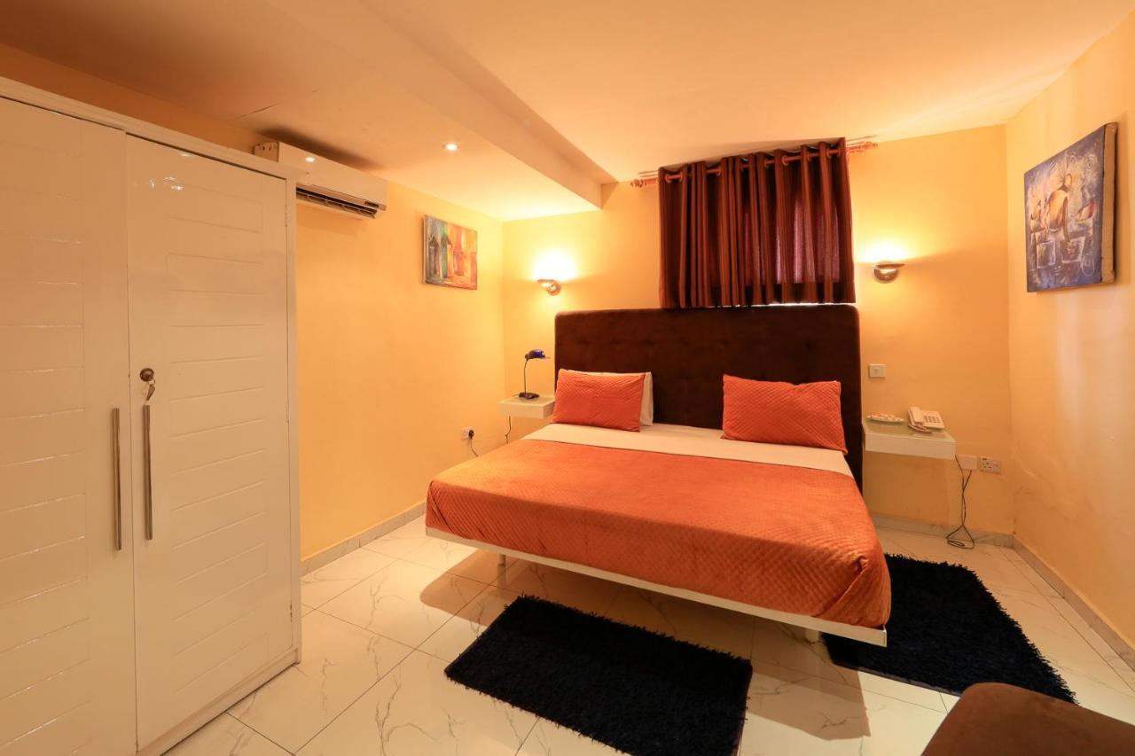 Roses Guest House Kumasi Zewnętrze zdjęcie