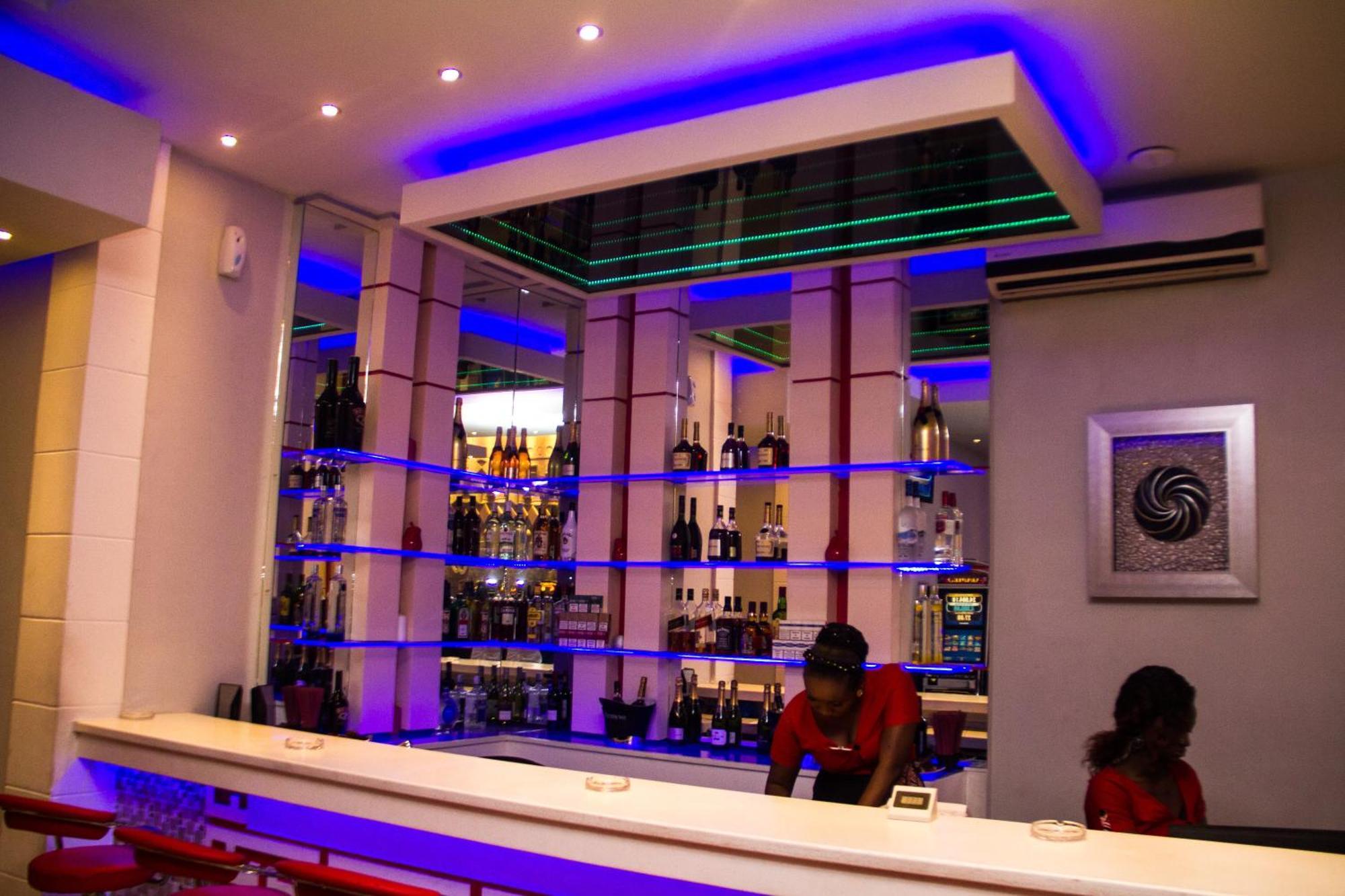 Roses Guest House Kumasi Zewnętrze zdjęcie